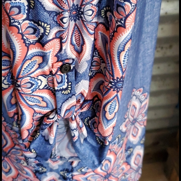 Tunic - Picture 4 of 5